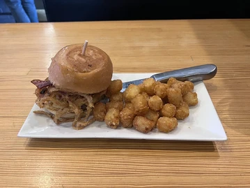 Burger Republic photo