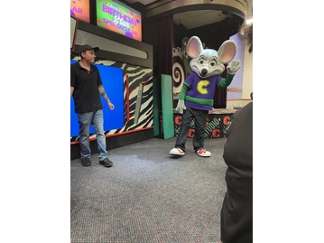 Chuck E. Cheese photo