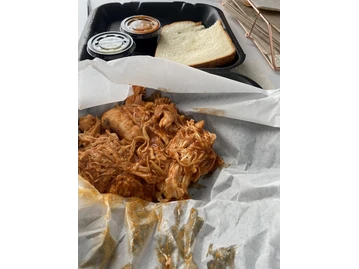 Cue Barbecue photo