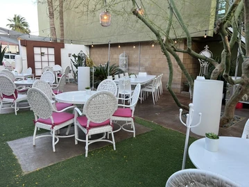 Eight4Nine Restaurant & Lounge photo