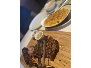 Fleming’s Prime Steakhouse & Wine Bar photo