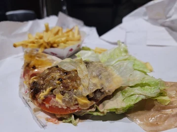 In-N-Out Burger photo