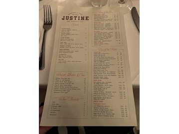 Justine menu photo