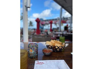 Lona Cocina Tequileria photo
