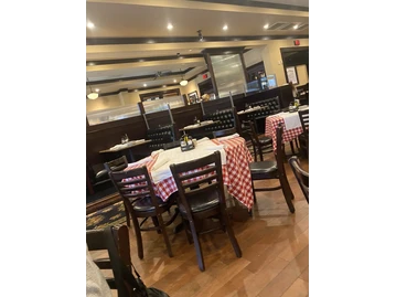 Maggiano's Little Italy photo
