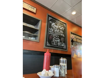 Mama Kat's Restaurant photo