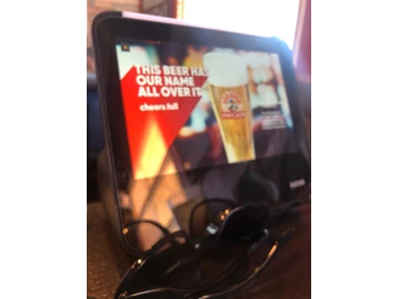 Red Robin Gourmet Burgers and Brews photo