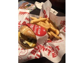 Red Robin Gourmet Burgers and Brews photo