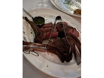 Shanahan's Steakhouse photo