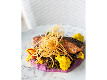 The Select Restaurant + Bar photo