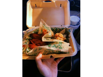 Wingstop photo