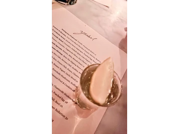 Ysabel menu photo
